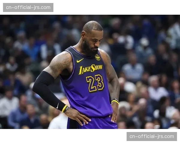 天津先行者五连败持续低迷 詹姆斯扣篮成少数亮点 天津先行者五连败持续低迷 詹姆斯扣篮成少数亮点